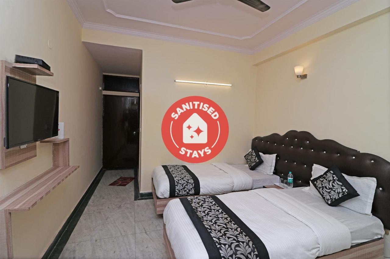 Oyo Hotel Silver Shine Near Gurudwara Shri Bangla Sahib New Delhi Extérieur photo